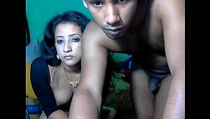 Srilankan Muslim Leaked Webcam Peel